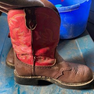 Justin waterproof cowgirl boots